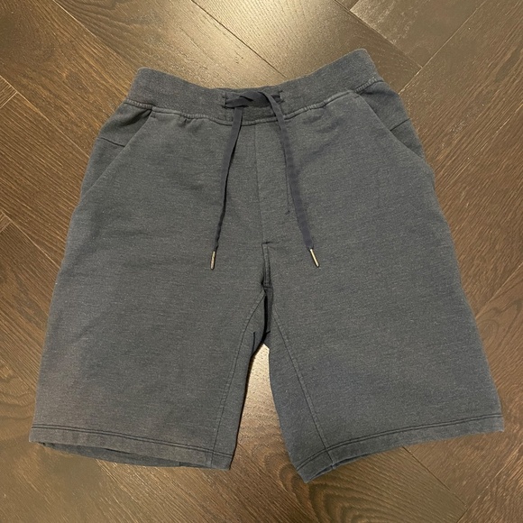 Men's Lululemon City Short 9" inseam in Heather Navy size S - Picture 5 of 11